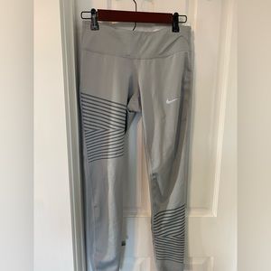 Nike DriFit Running Legging